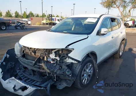 2015 Nissan Rogue S z USA, uszkodzony, nr VIN 5N1AT2MT0FC863346